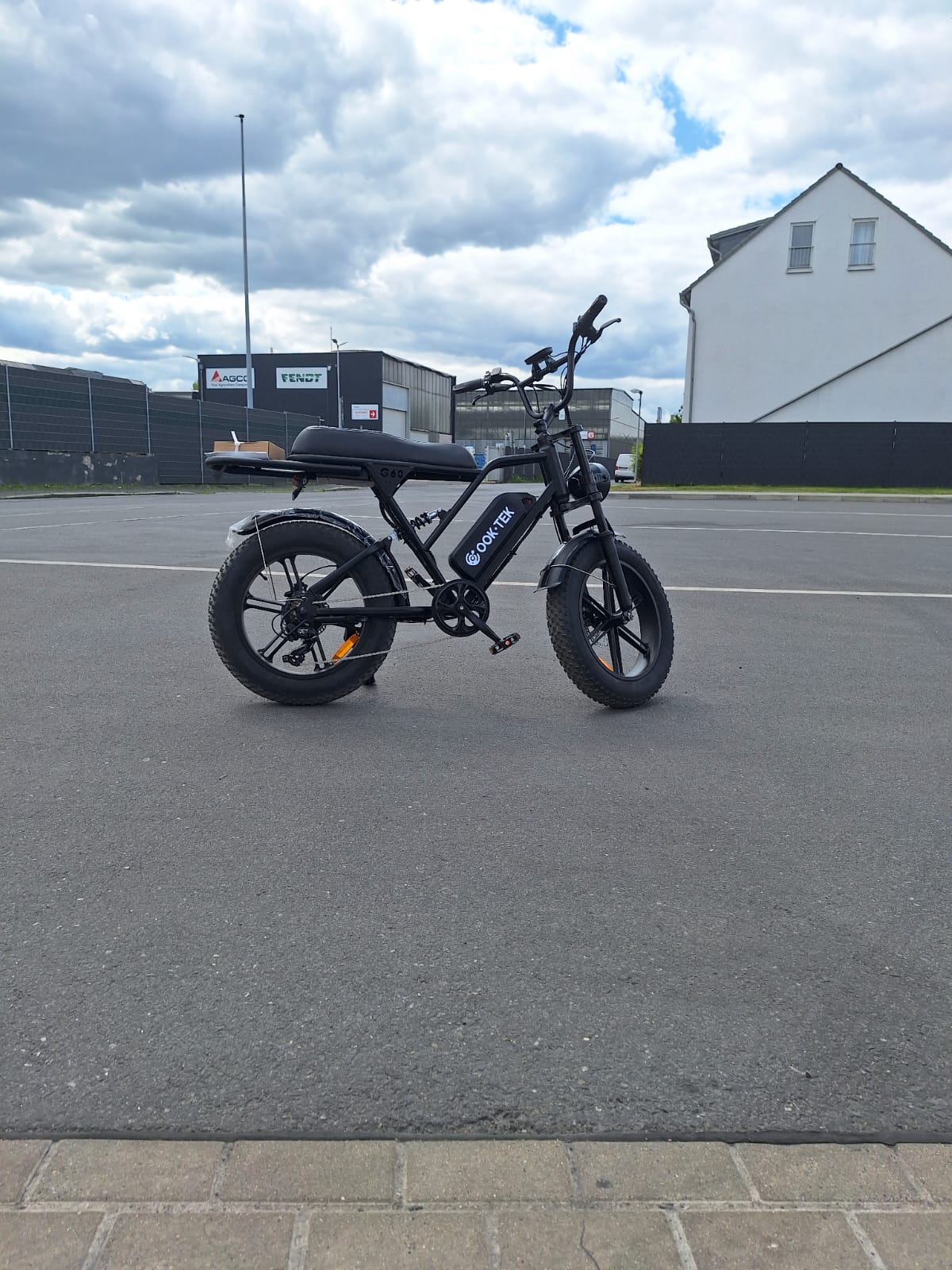E-Bike 20-Zoll-Fat Elektrofahrrad 1000W Power G60 E-Bike 20-Zoll-Fat Elektrofahrrad 1000W Power G60